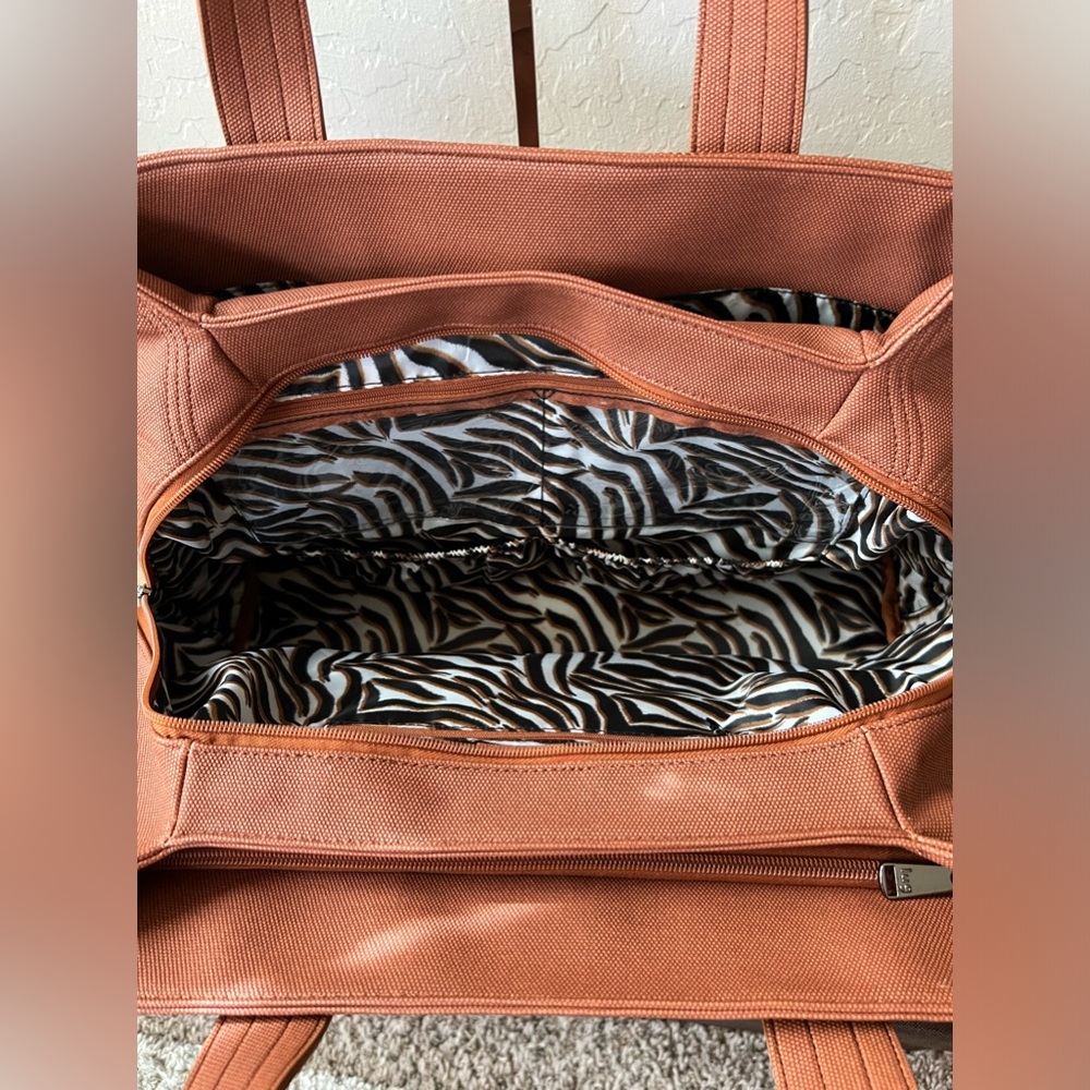 Lug Tempo Matte Luxe VL copper - Picture 9 of 15